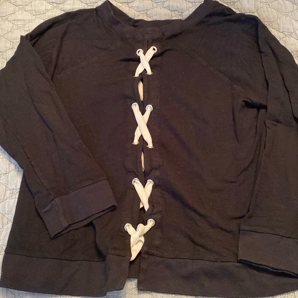 Monrow Super Soft Top With Lacing Up The Middle - image 1